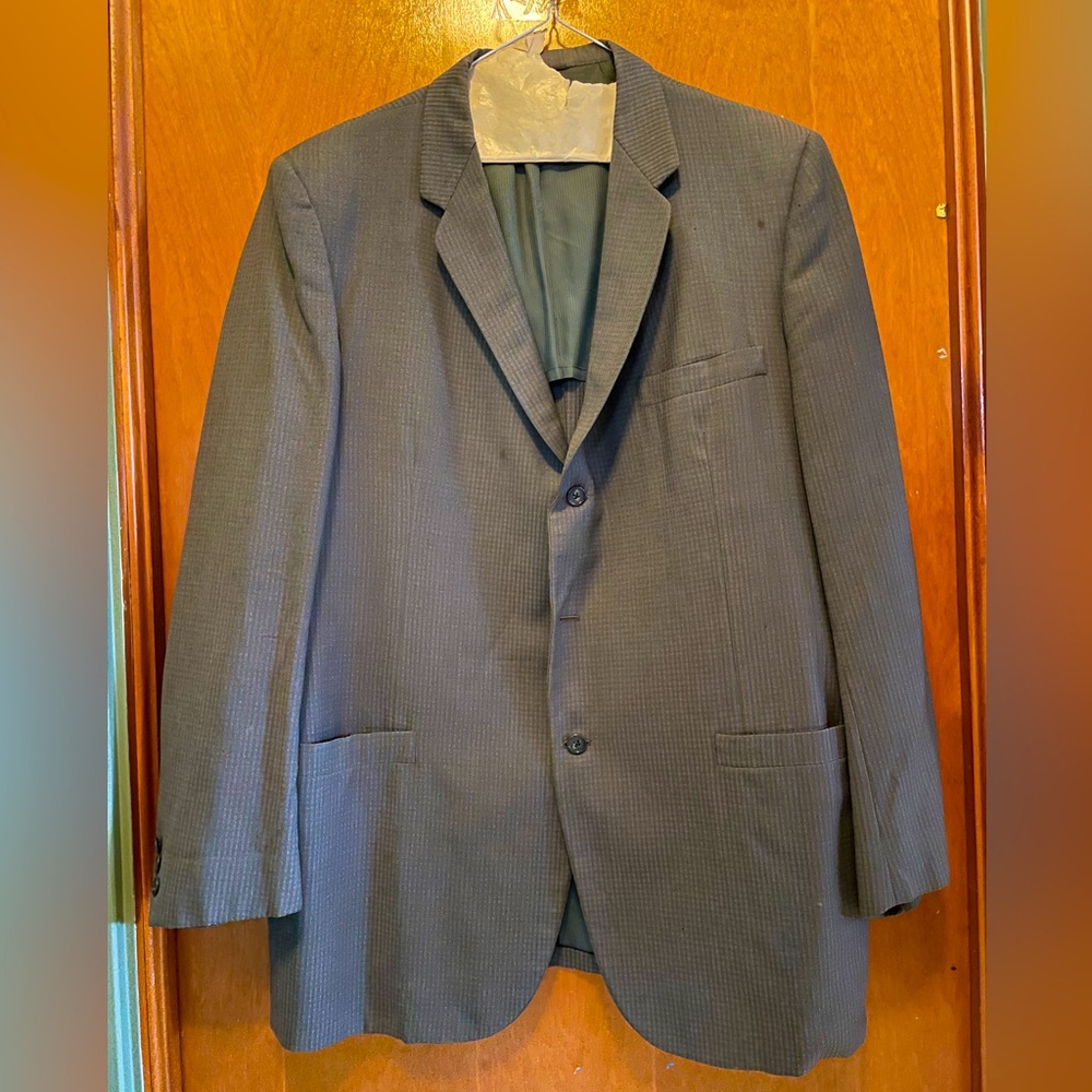 Vintage men’s grey checked suit coat